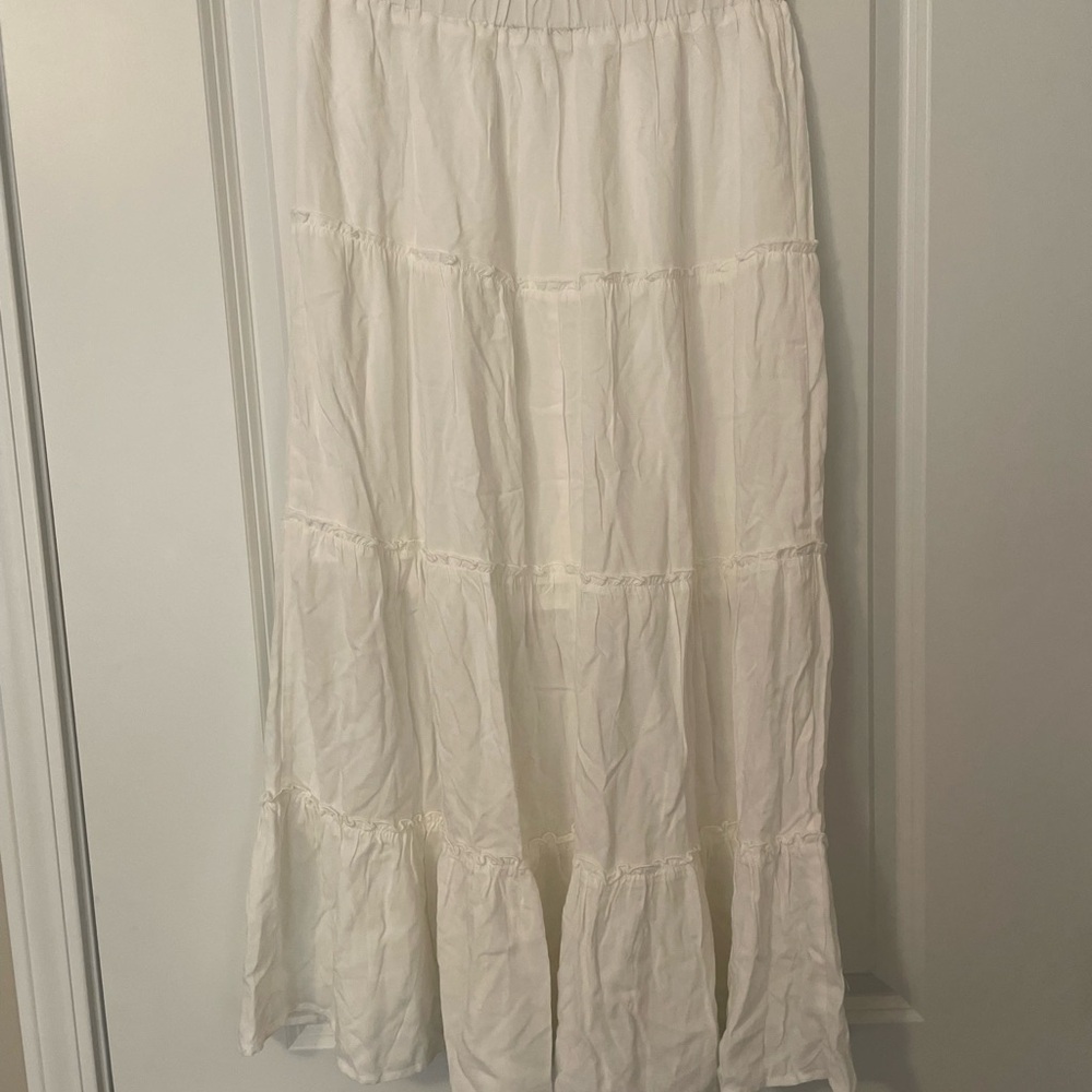 Vici for Love Tree White Boho tiered Maxi Skirt - Picture 4 of 7